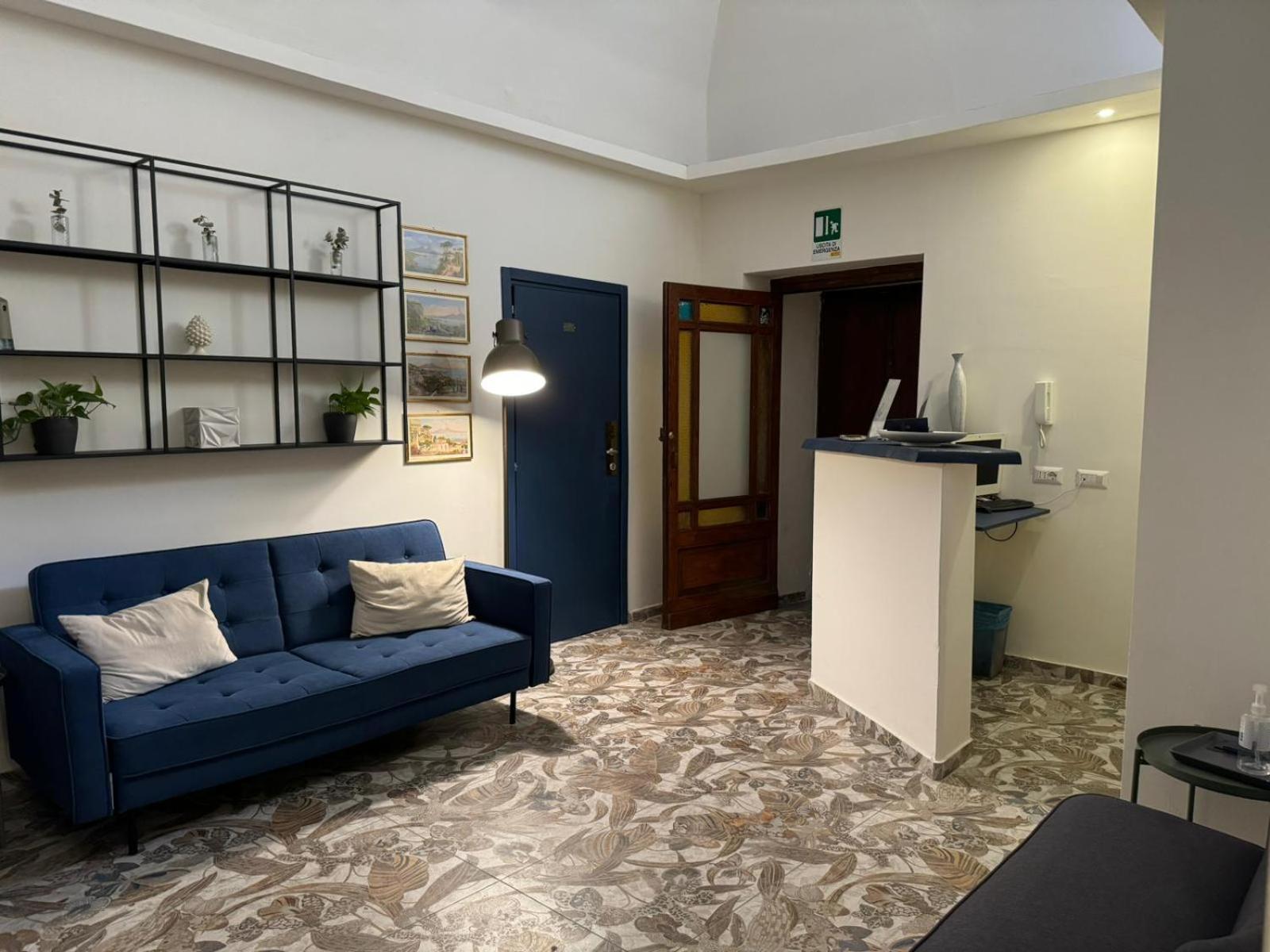 Palazzo Belmosto Napels Buitenkant foto