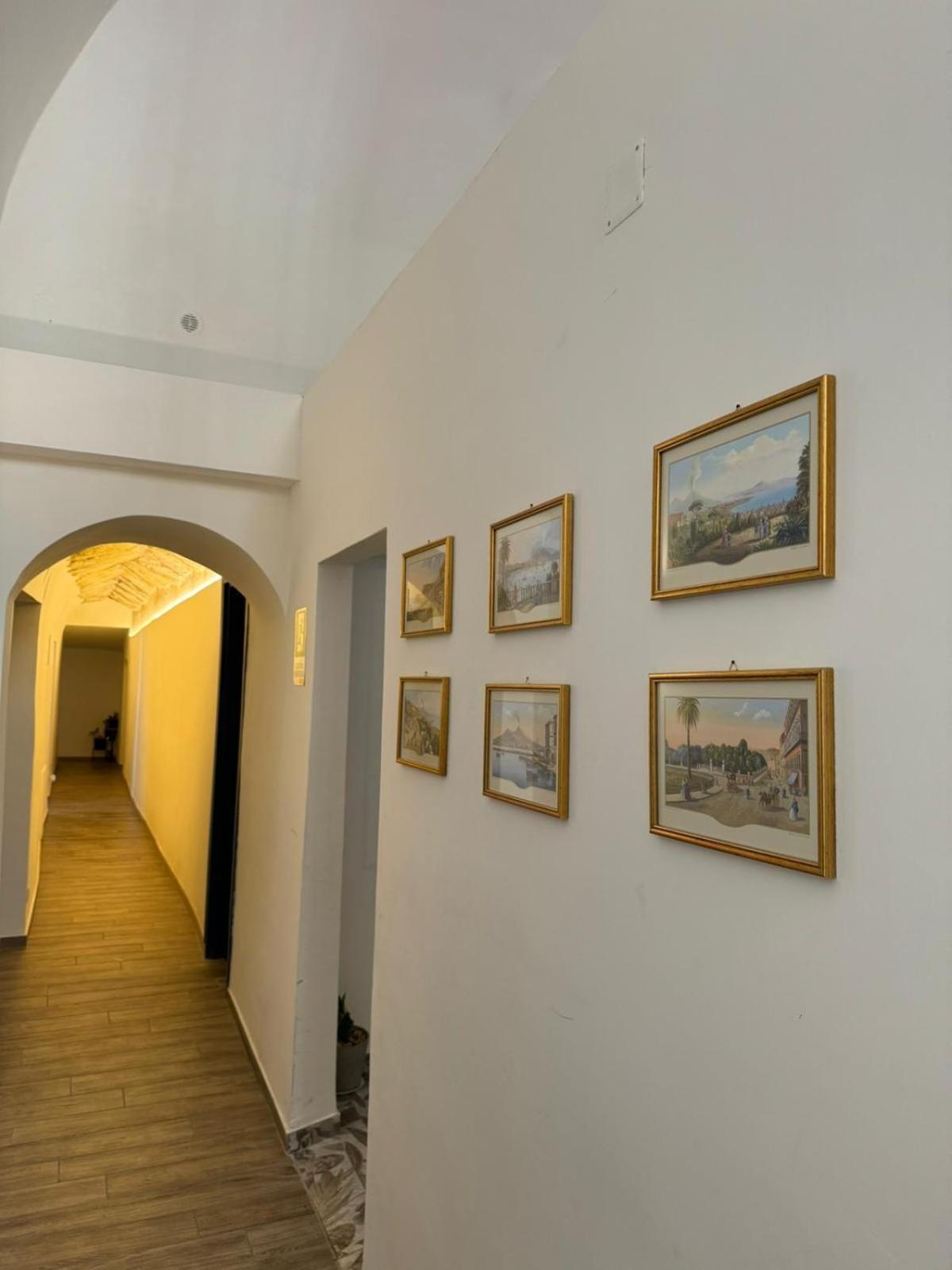 Palazzo Belmosto Napels Buitenkant foto